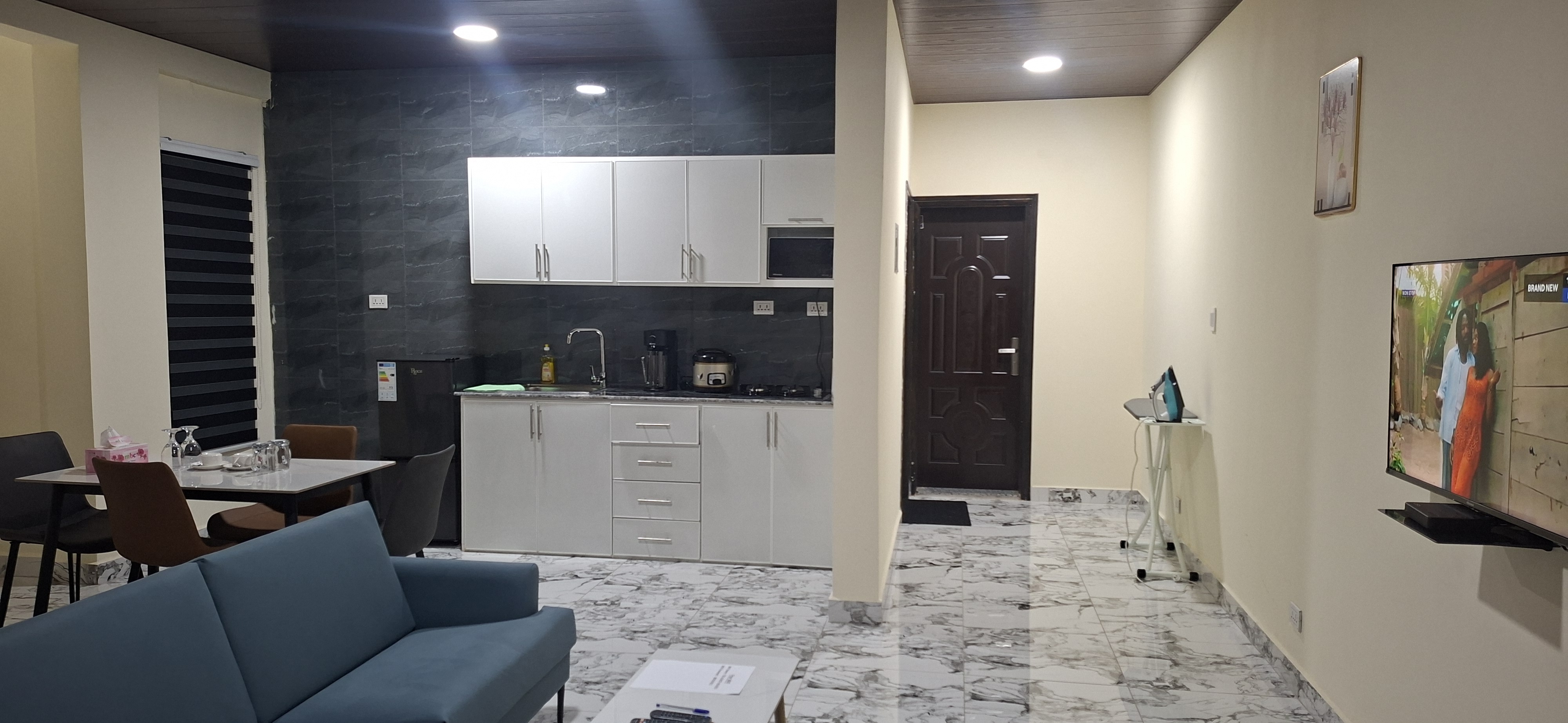 Bb hallway01 — TEE Guest House apartment in Sinkor, Monrovia
