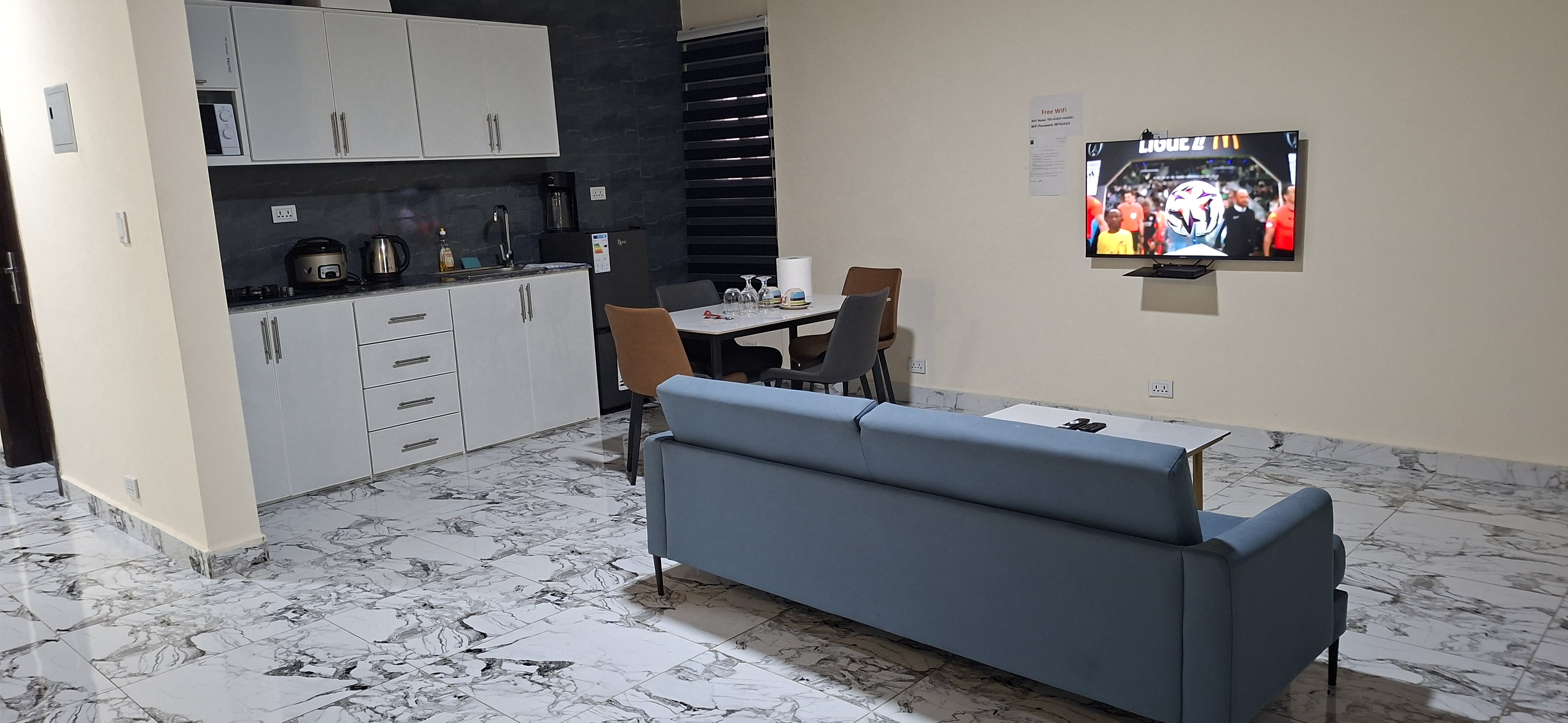 Bb hallway05 — TEE Guest House apartment in Sinkor, Monrovia